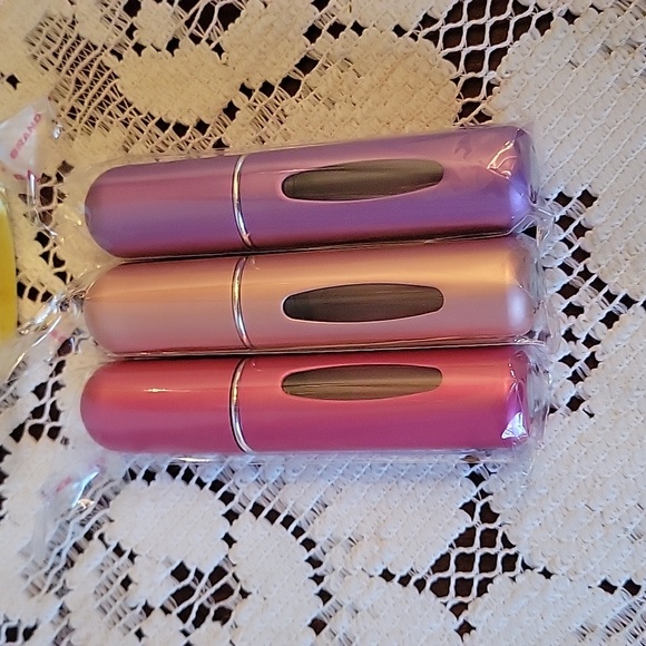 Chanel #5 perfume in small container pick your color - Picture 3 of 3